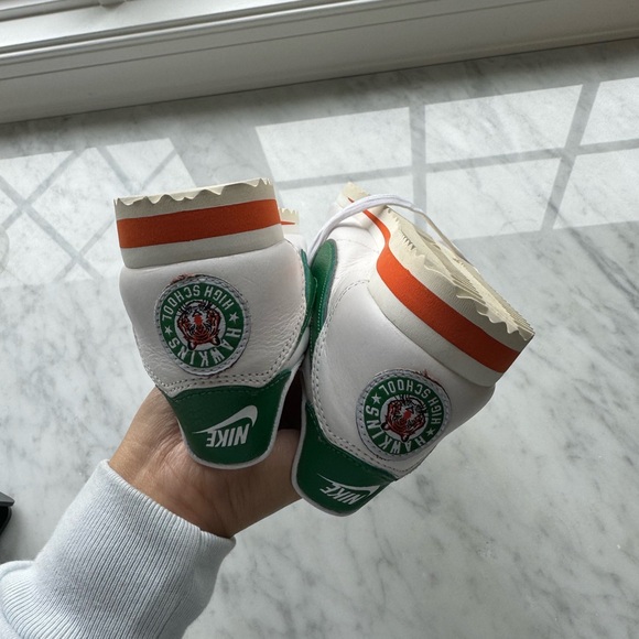 Stranger Things x Cortez 'Hawkins High' - Picture 8 of 10